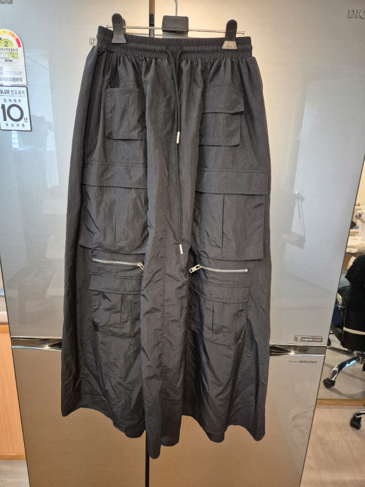 js뉴욕 허리 밴딩 카고 플레어 롱 스커트--1