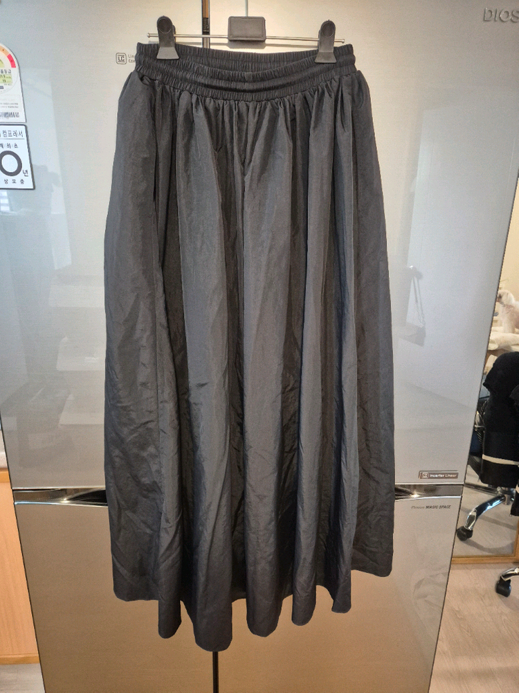 js뉴욕 허리 밴딩 카고 플레어 롱 스커트--2