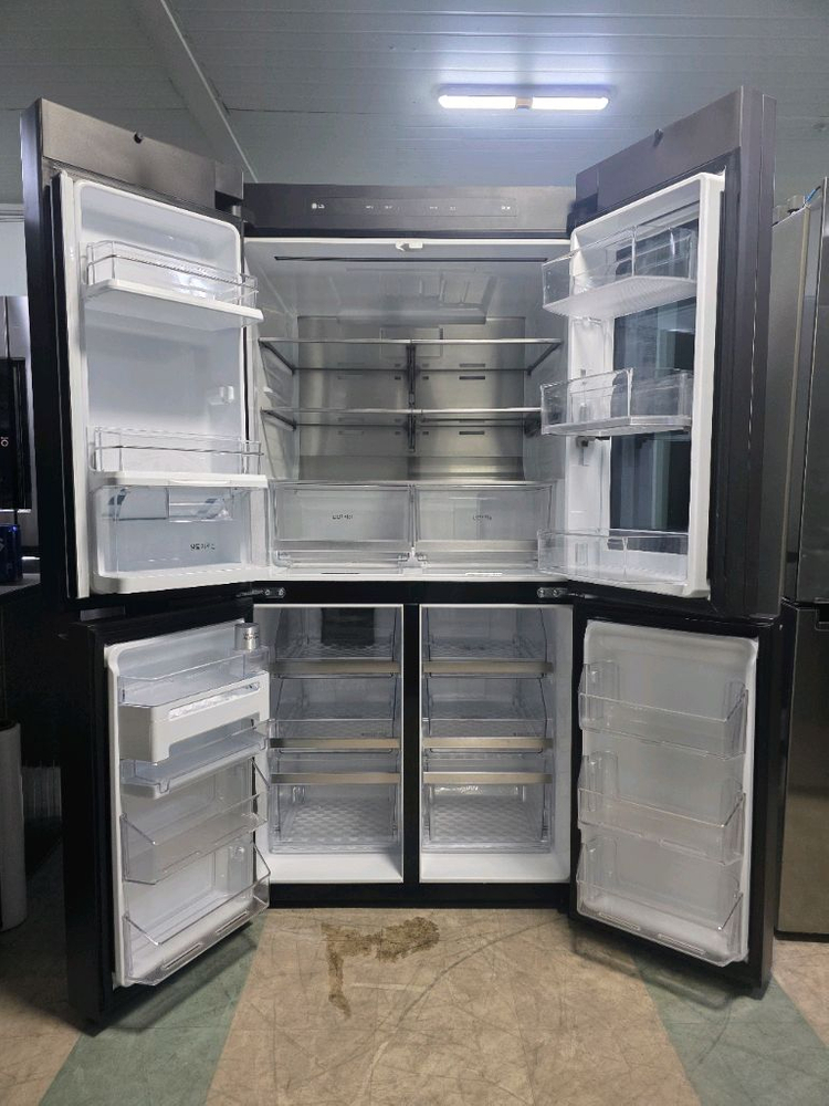 LG 오브제컬렉션 노크온홈바 4도어냉장고 870리터 이미지