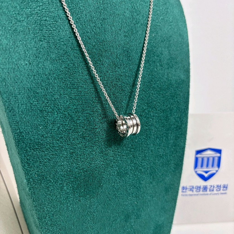 불가리 비제로원 목걸이 이미지