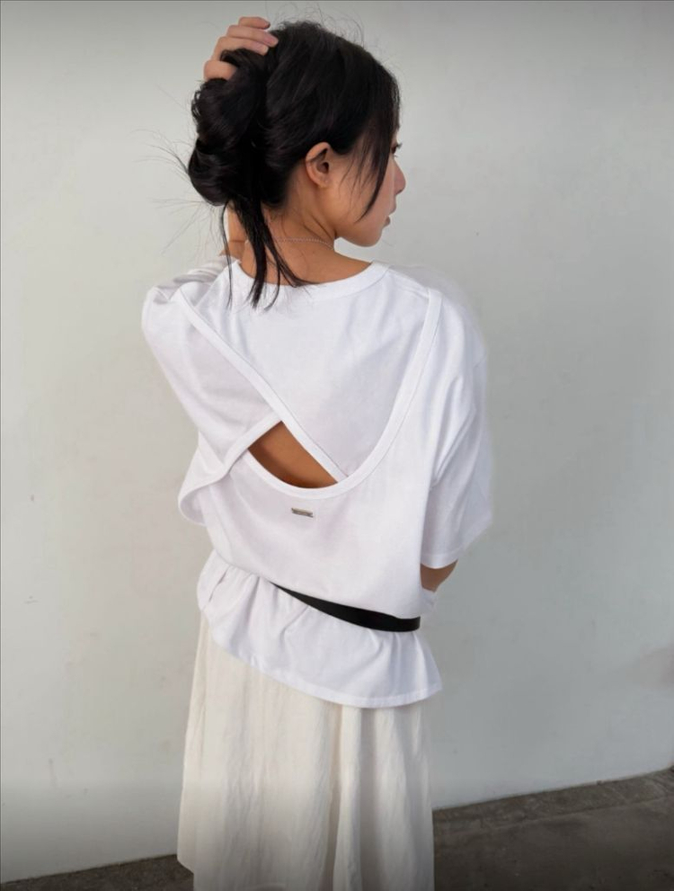 <새상품> 백트임 티셔츠 2color--0