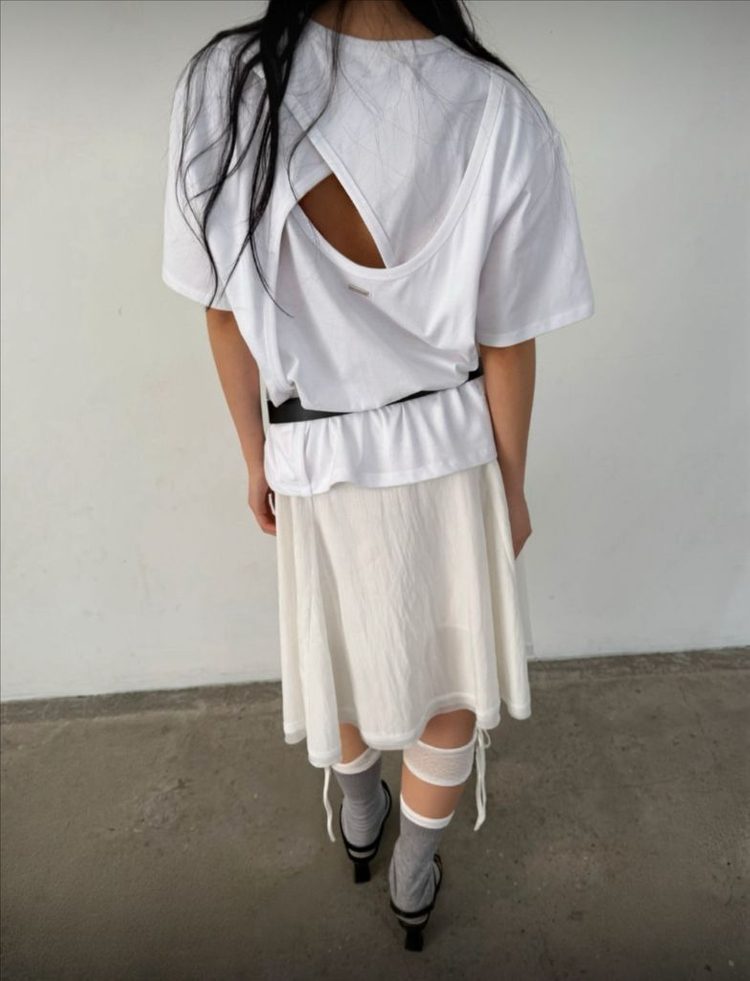 <새상품> 백트임 티셔츠 2color--2