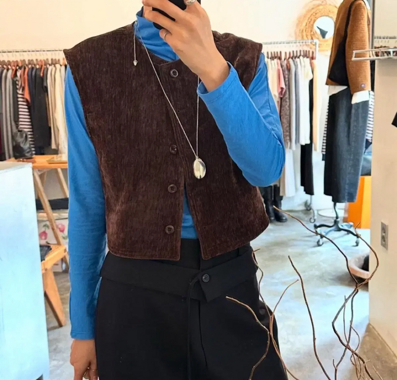 러브유쏘머치 마크들리 딥뮤즈 아루드 미뉴에트 페미니크 드윌 메이비베이비 러브코드유 조이드비비에 비애브선트마인디드--4