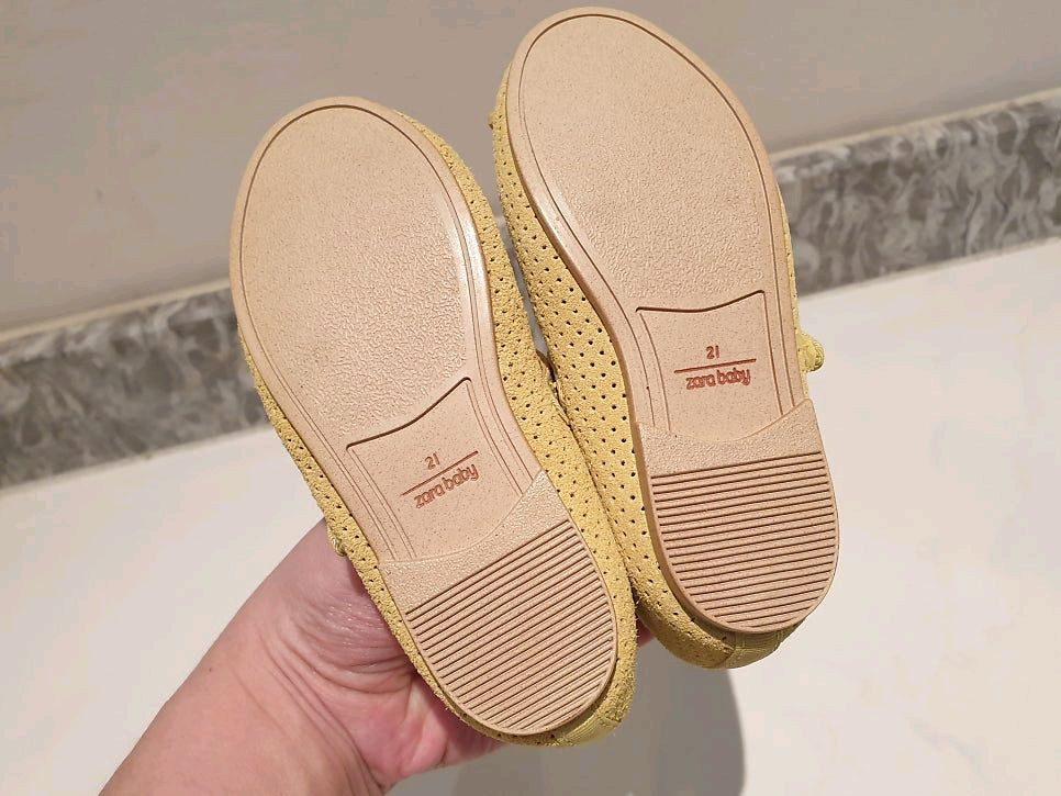 새상품) 자라베이비 플랫슈즈 130사이즈--4