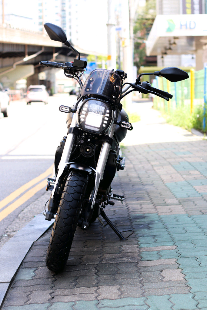 보그 300acx 2022년식 ABS모델 무상보증OK 신차급매물 오토바이 1인신조 판매합니다--1