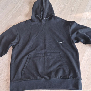 우영미 블랙 후드티(꽃 컬러체인지)