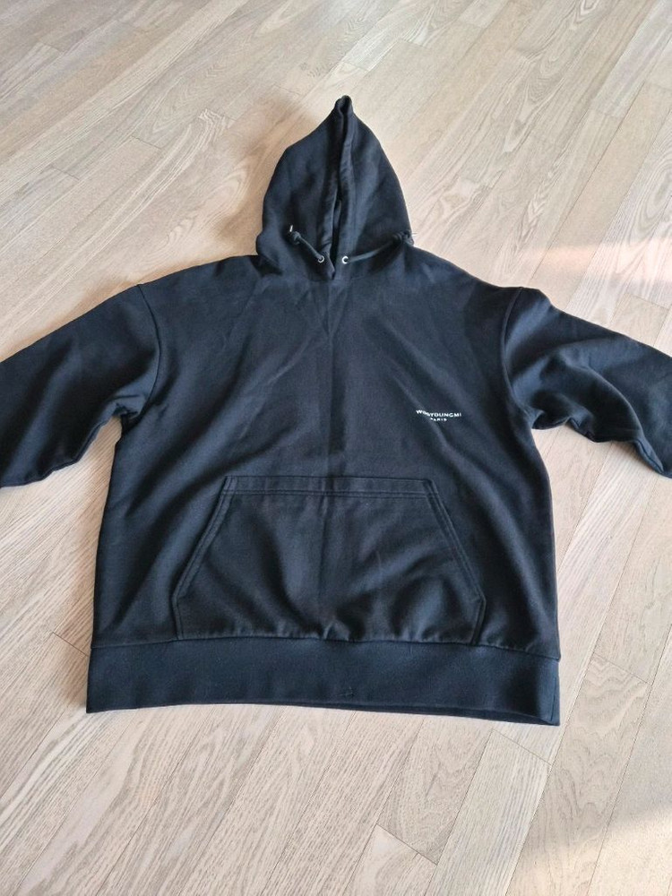 우영미 블랙 후드티(꽃 컬러체인지)--1