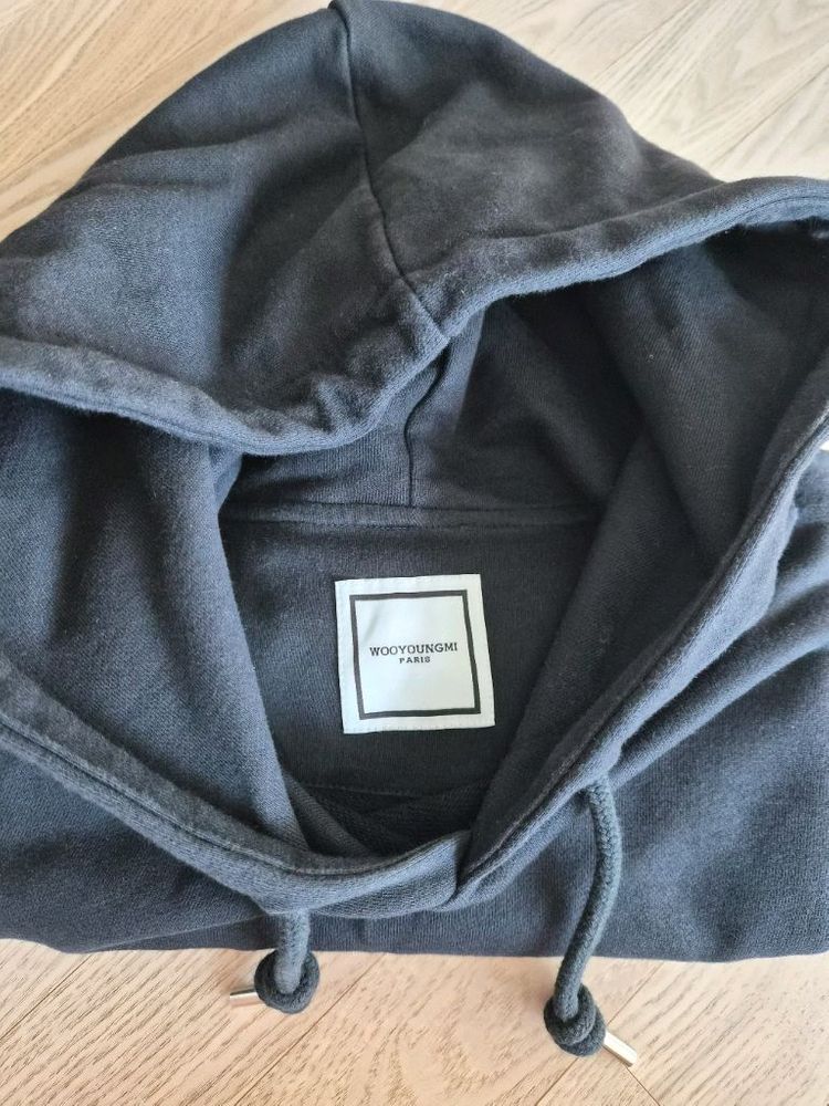 우영미 블랙 후드티(꽃 컬러체인지)--7