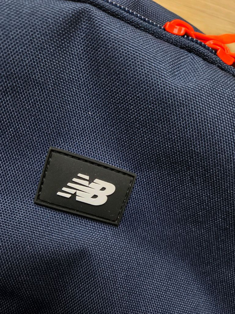 뉴발란스 미니 가방(소풍가방)--2