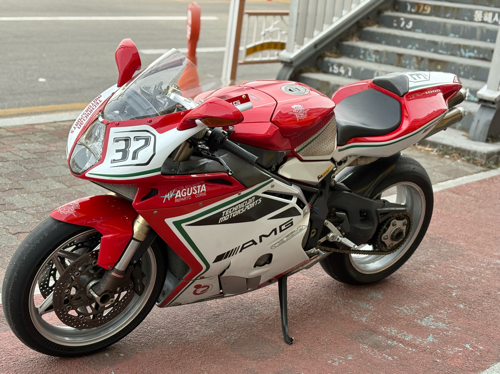 mv아구스타 F4 1000--2