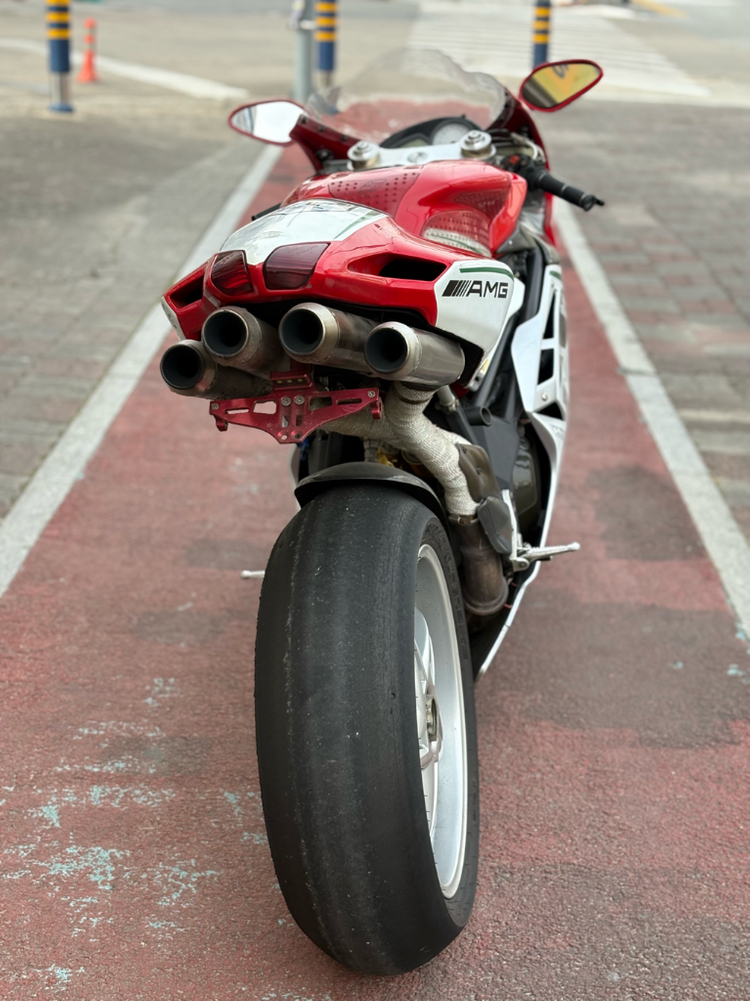 mv아구스타 F4 1000--4