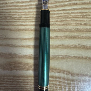 펠리칸 m800 그린 EF촉 판매합니다.