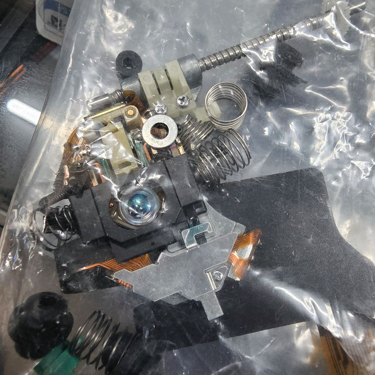 소니 cdp d321 정크 입니다 이미지