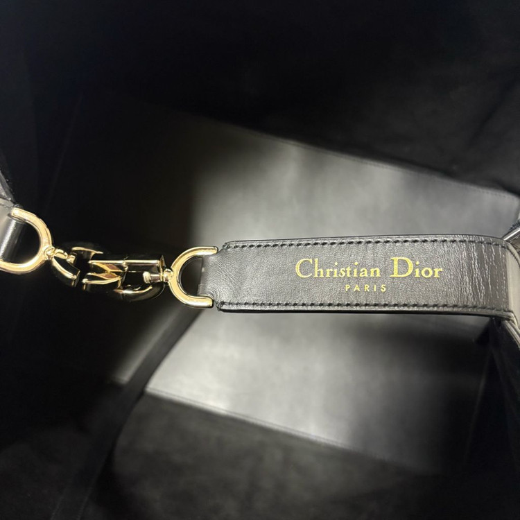 디올 뚜주흐백 블랙 라지 국내매장구매 팝니다.--6