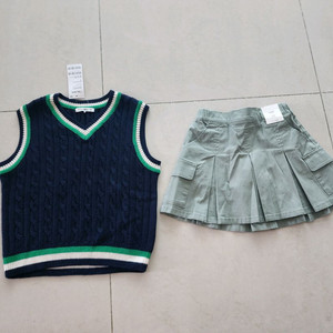 탑텐키즈 여아 120사이즈 봄옷 상하 스커트셋