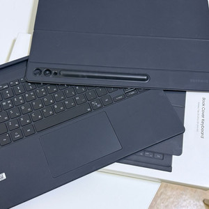 갤럭시 탭 S9 울트라 정품 북커버 키보드 판매