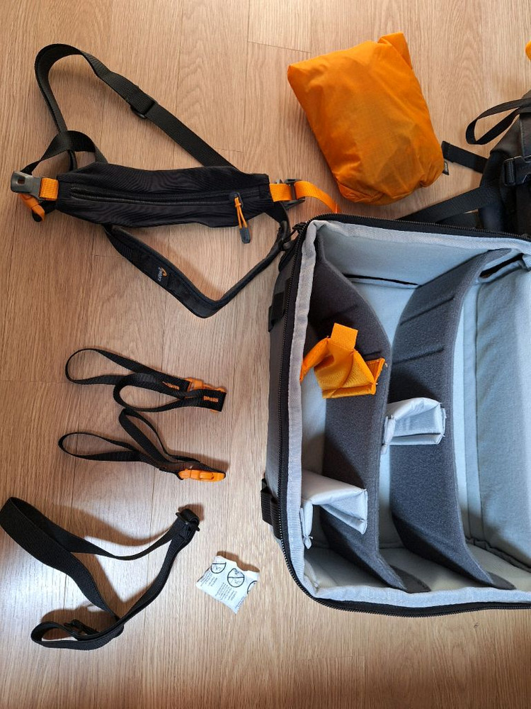 로우프로 프로스포츠 프로 70L S-M 사이즈, 로우프로 기어업 케이스 라지 일괄 택포 285000 팝니다.--2