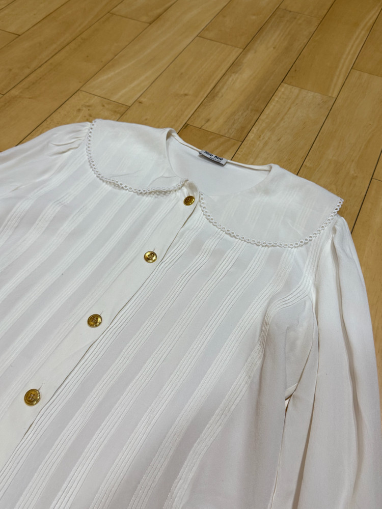 미우미우 레이스 카라 블라우스--1