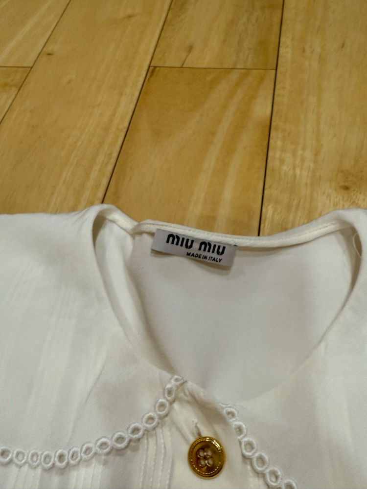 미우미우 레이스 카라 블라우스--2
