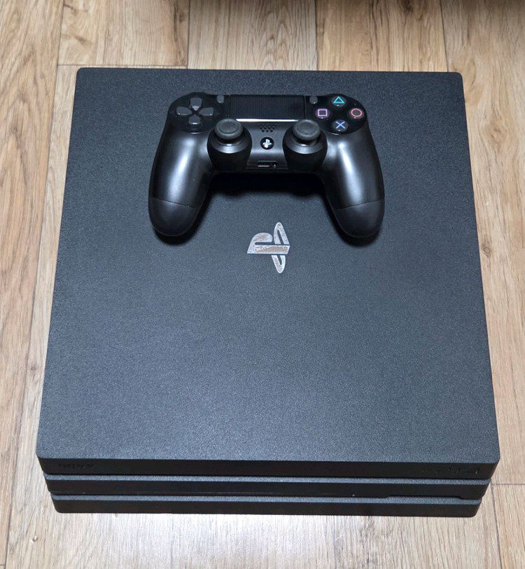 플스4 프로, PS4 PRO 1TB (펌웨어 10.0, 커펌 가능)--3