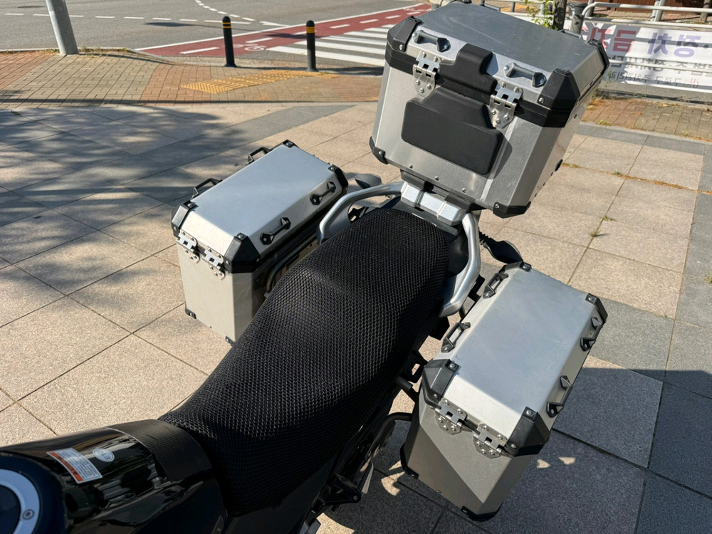 스즈키 브이스트롬250 18년식 짧은키로수 팝니다--8