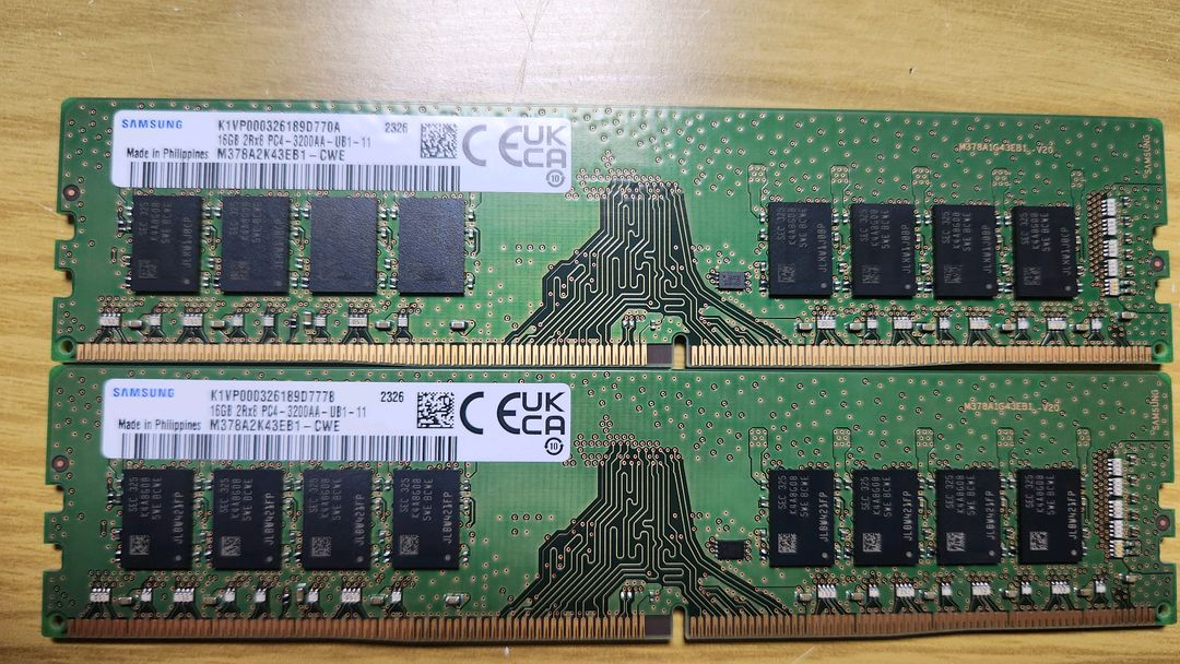 삼성 DDR4 PC3200 16G 4개 일괄판매합니다--1