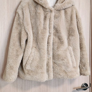 자라 여자 플리스털후드 집업자켓 겨울잠바M