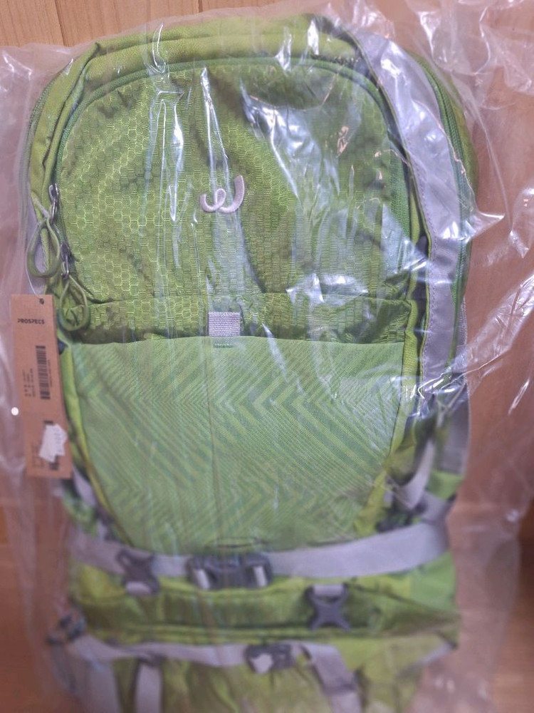 프로스펙스 배낭 33리터 산자락길 33 미사용품 택포 30000팝니다--0