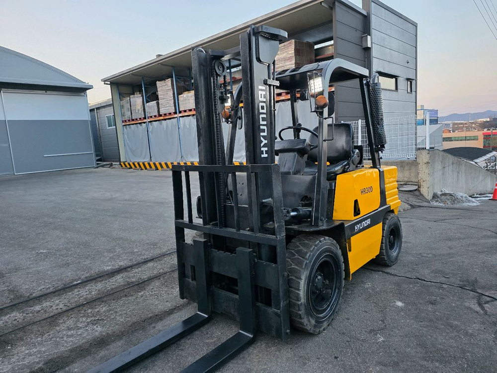 현대3톤 중고지게차 HR30D 이미지
