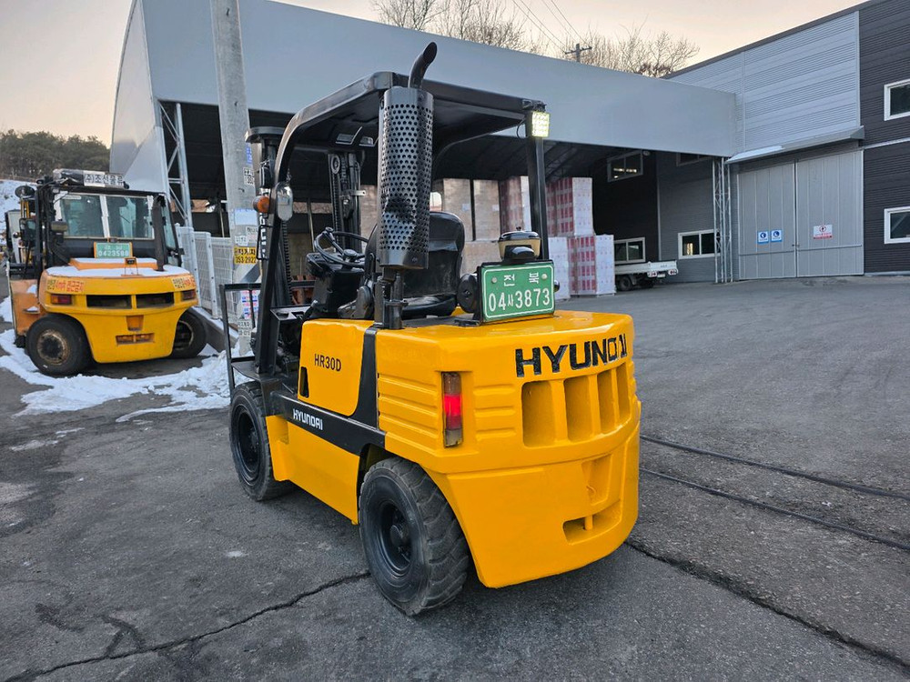 현대3톤 중고지게차 HR30D 이미지
