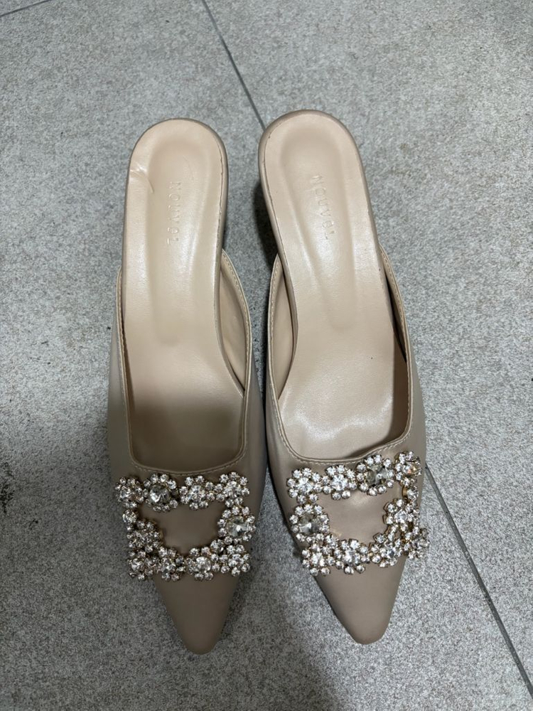 여성구두 이미지