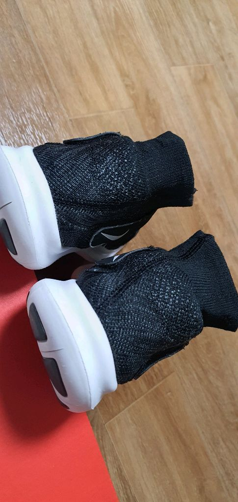 여.235 +) 나이키 여성 러닝 운동화, 프리런모션 / 헬스 조깅 트레이닝--3