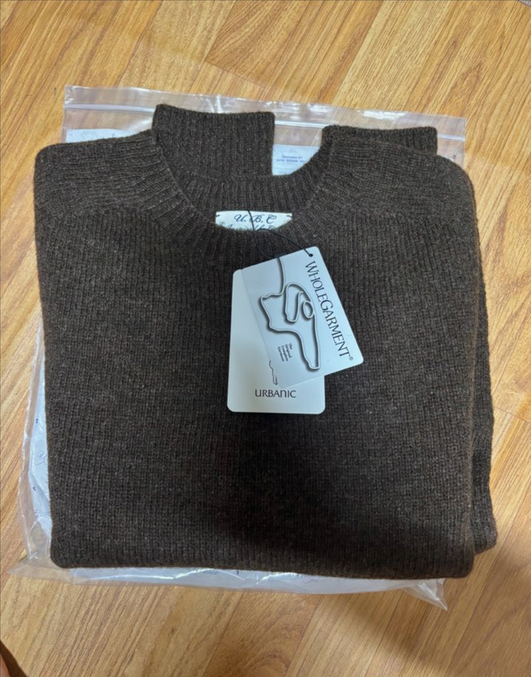 (새상품)얼바닉 벤슨니트--6