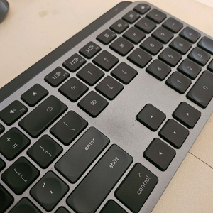 MX keys 맥용 무선 키보드