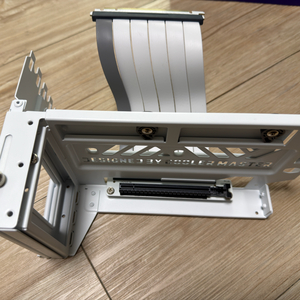 쿨러마스터 라이저킷 v3 화이트 PCle4.0