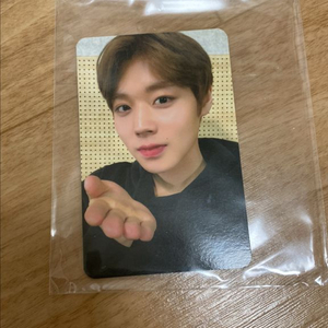 박지훈 미공포 포토카드 이미지