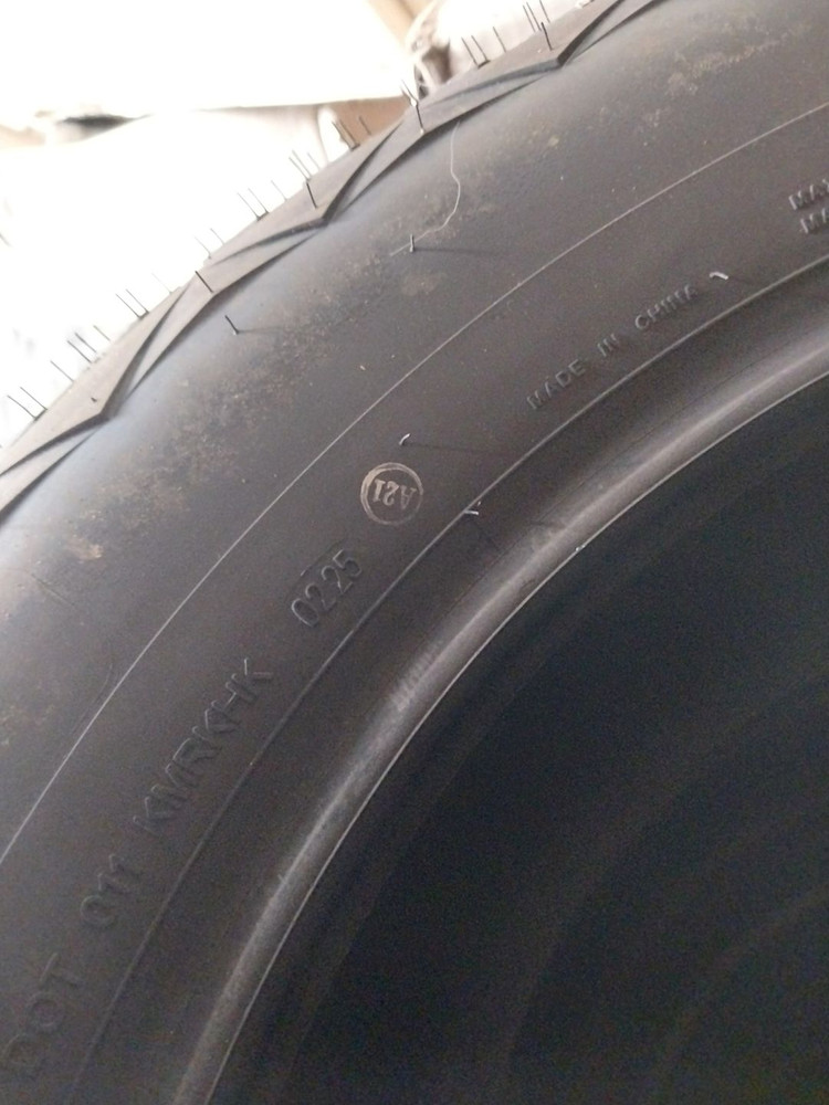 코란도스포츠 렉스턴스포츠 렉스턴2 슈퍼렉스턴 카이런 엑티언 255-60-18 AT 타이어 새거 4개 이미지