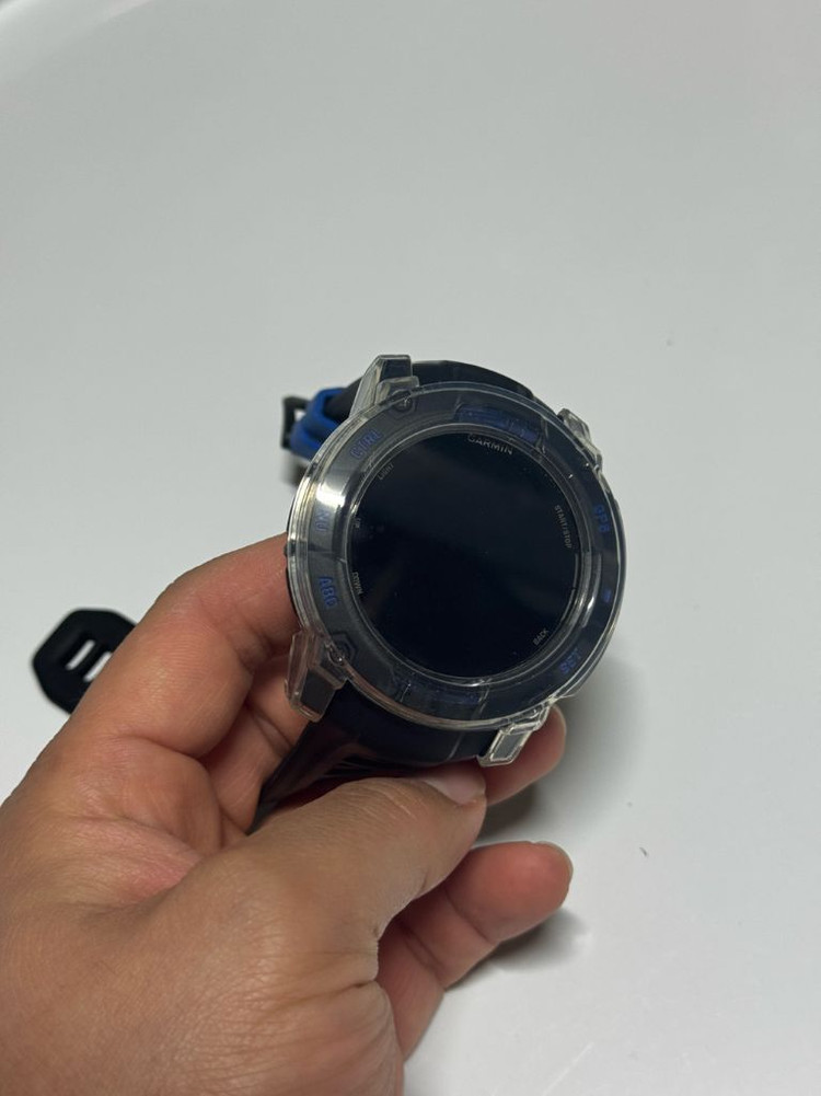 가민 인스팅트3 아몰레드 슈퍼노바 블랙/블루볼트, 50mm 이미지