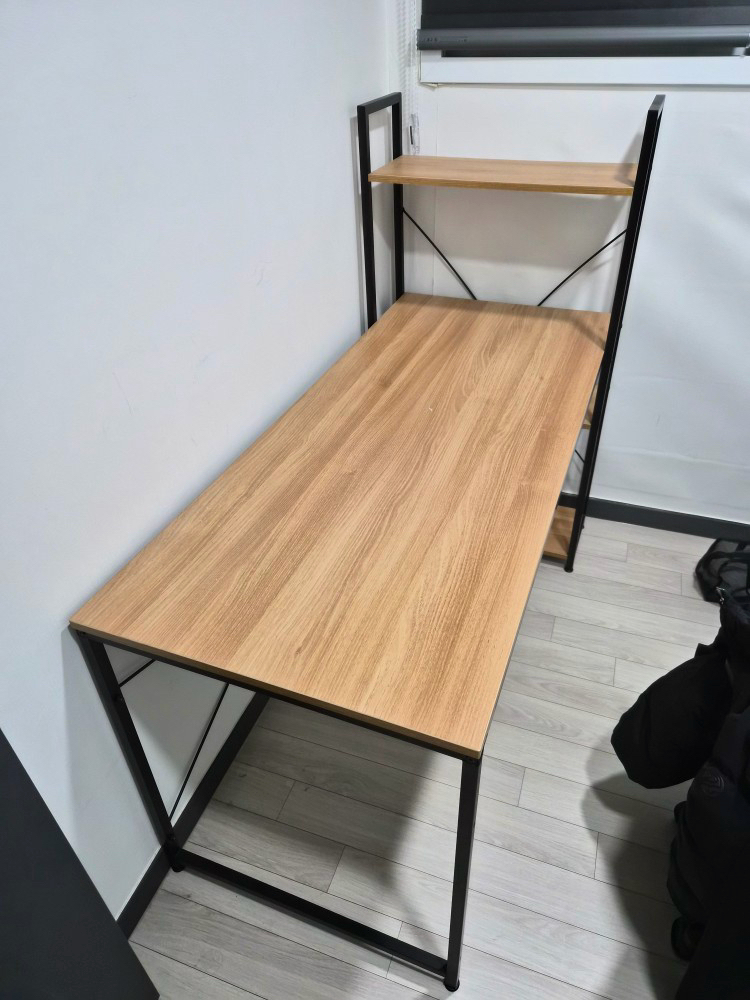 선반형 책상 우드&블랙--1