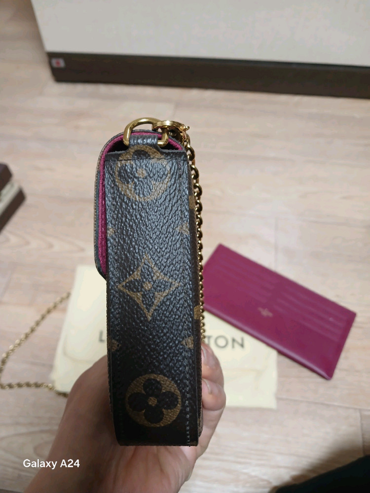 정품 루이비통 펠리시 클러치백--3