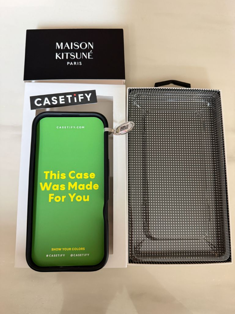 케이스티파이 x 메종 키츠네 아이폰 블랙 맥세이프 임팩트 케이스 매트 블랙 아이폰 16 프로 이미지