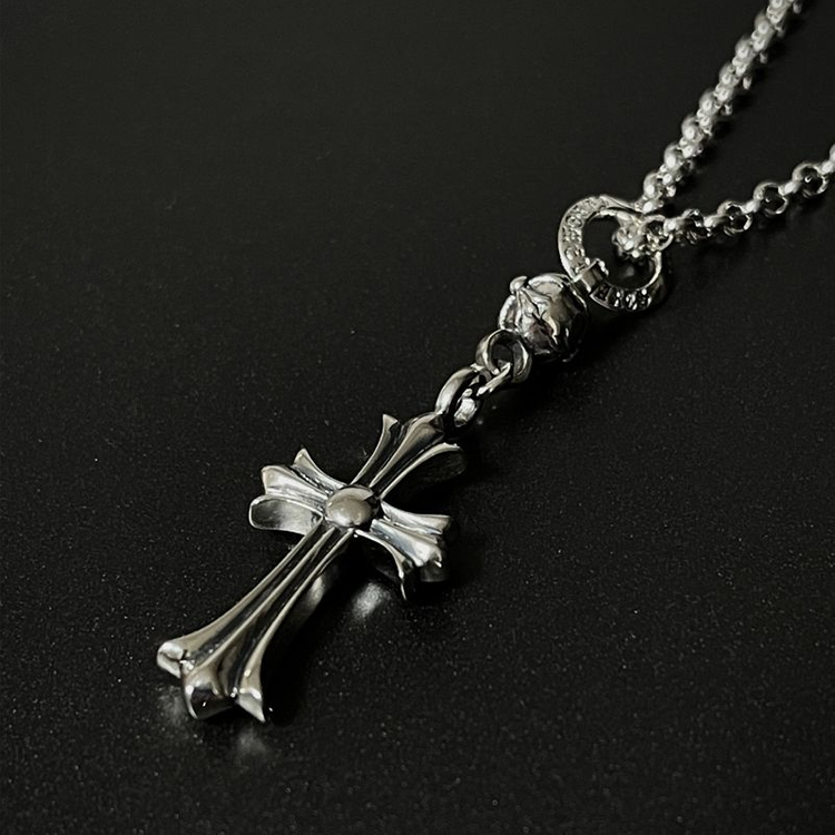 크롬하츠 십자가 목걸이--1