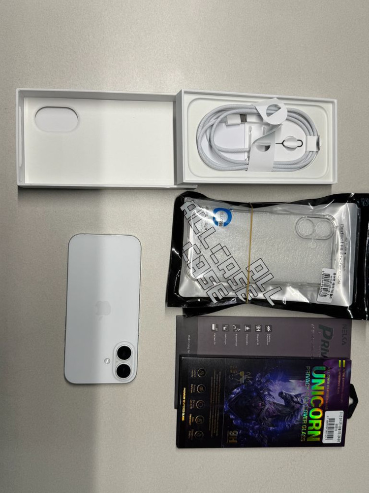 아이폰16 / 256기가 / 배터리 100 / 현재 사이클 172--8