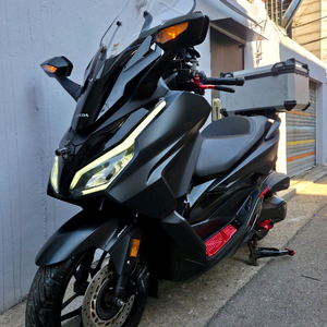 혼다 포르자350 24년식 사용검사 완료,풀옵션,정비점검 완료