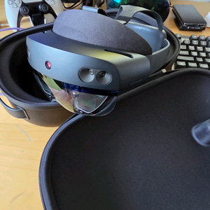 마이크로소프트 홀로렌즈2 박풀