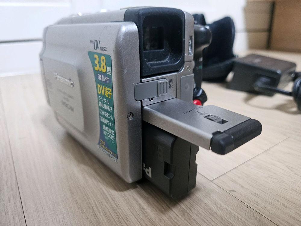 캠코더(DV, 6mm) 이미지