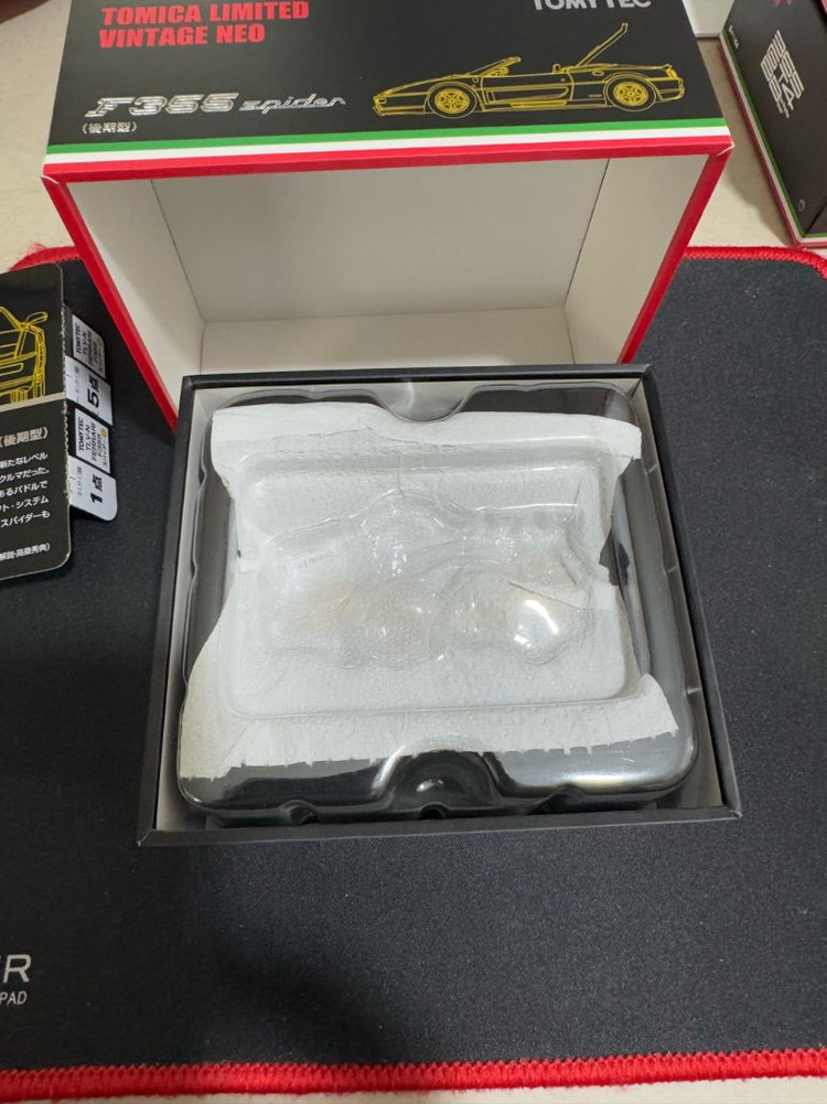 토미카 리미티드 빈티지 네오 페라리 F355 스파이더 옐로우 토리빈--2