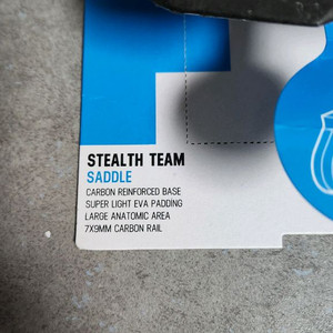 시마노 프로 스텔스 팀 카본 안장