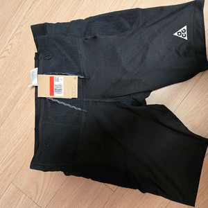 [L]나이키ACG 라바루프 하프타이즈 새제품(신형)