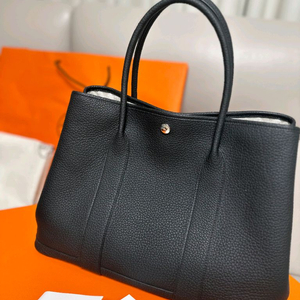 에르메스 가죽 가든파티36 국내매장